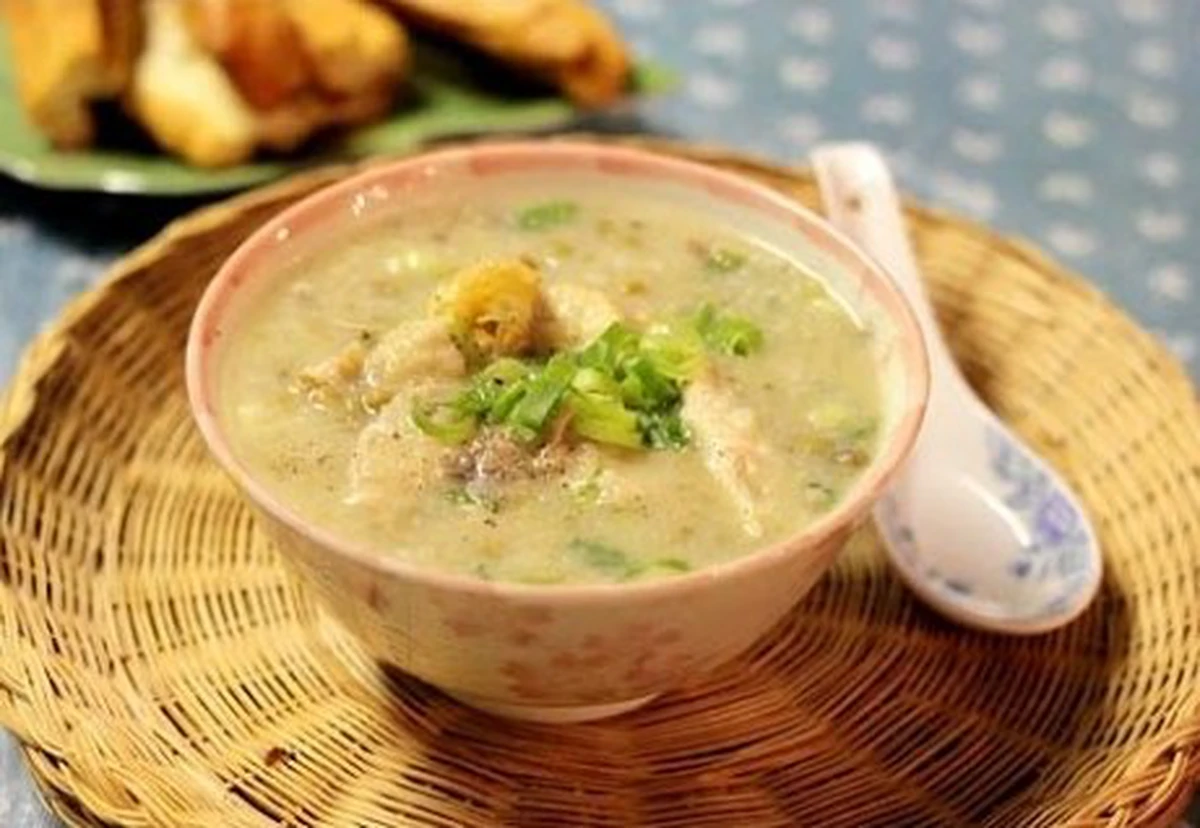 Cháo đậu xanh thanh nhiệt